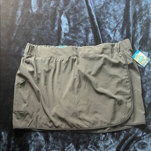 Columbia Black Skort
